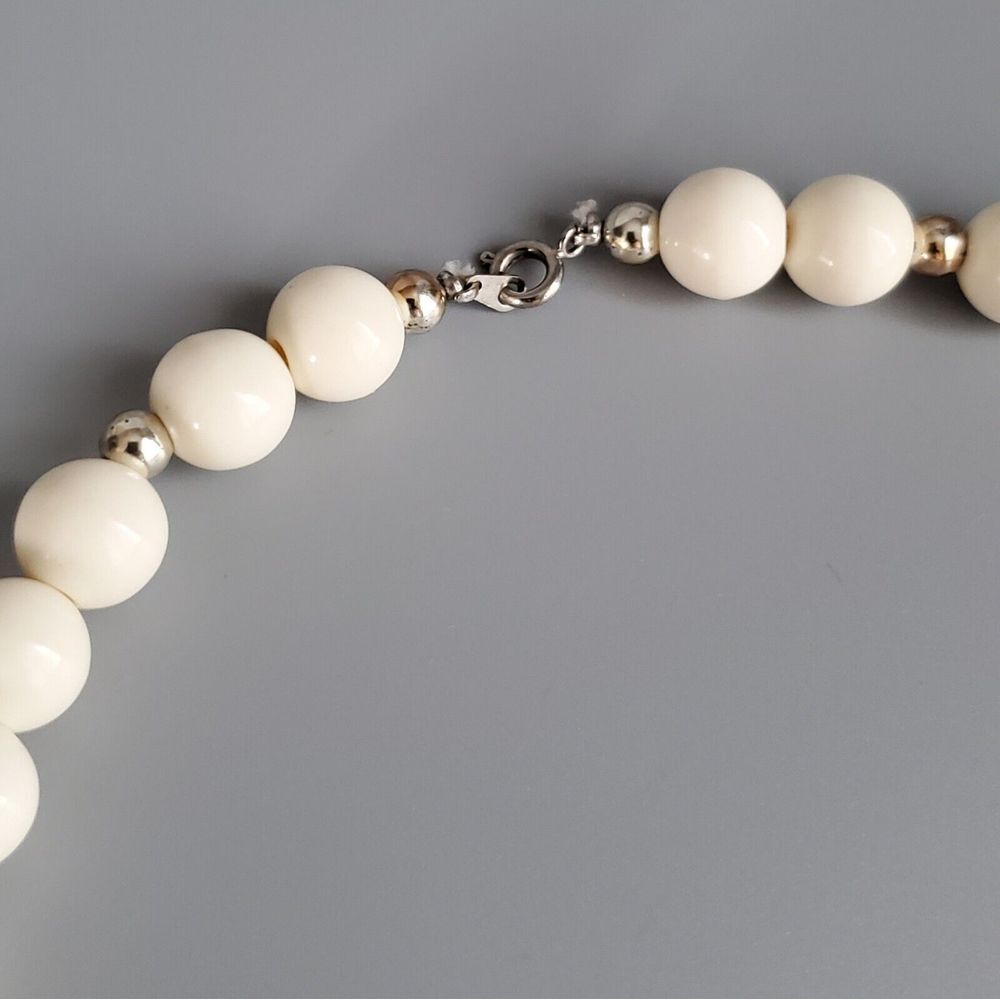 Vintage Rootbeer Lucite Beads Long Necklace 30" Inches Vintage Plastic RARE - Picture 6 of 13